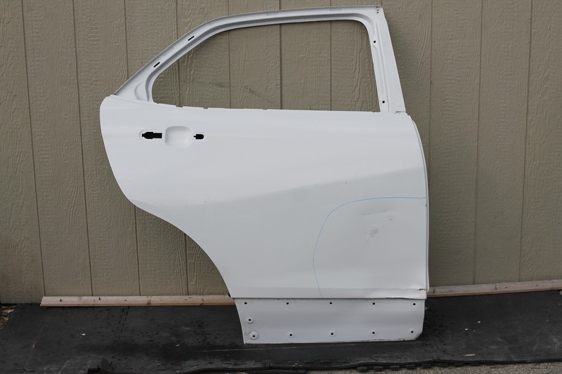 2018-2022 Chevrolet Equinox Rear Right Passenger Side Door Shell Oem