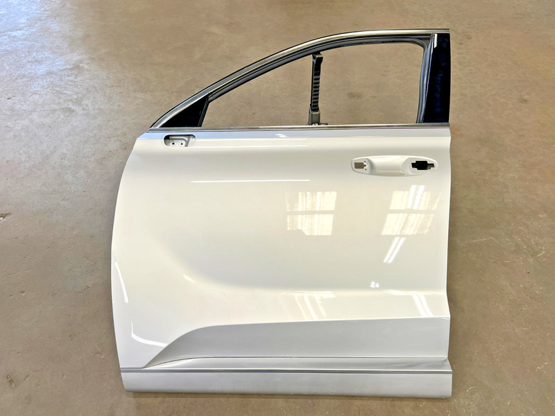 ⭐20-25 HYUNDAI PALISADE FRONT LEFT DRIVER EXTERIOR DOOR PANEL FRAME OEM LOT2737