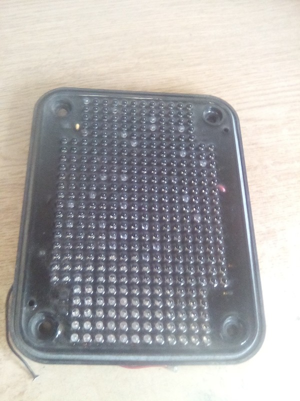 Whelen 900 LED Lighthead Wide Angle (RED) 01-06837385R0 B