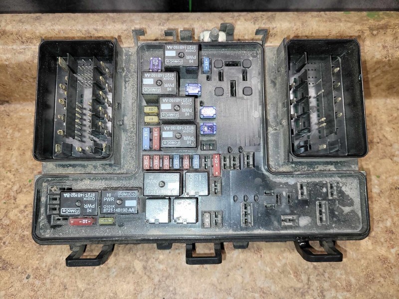 2014 2015 2016 Ford Fusion Electrical Fuse Box Block Fuze Module Junction Engine