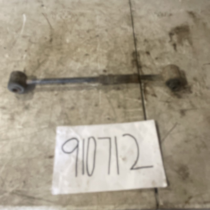 2005 -2009 SRXAWD Rear Adjustable Stabilizer Control Bar To Knuckle Arm Right