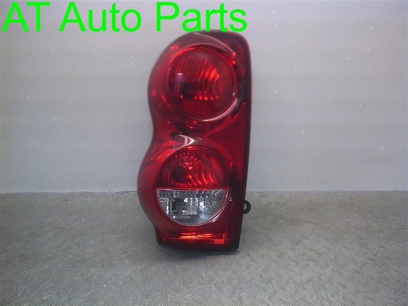 04-09 DODGE DURANGO LEFT LIGHT LAMP TAILLIGHT TAILLAMP REAR BRAKE OEM 166-02100L