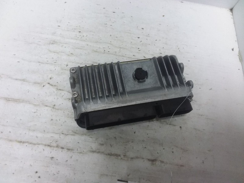 Engine ECM Electronic Module Engine Control Fits 21-22 PRIUS 89661-47D20