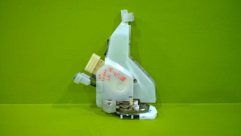 99 00 01 02 03 RX300 DRIVER LEFT REAR DOOR LOCK LATCH ACTUATOR OEM 3269-31