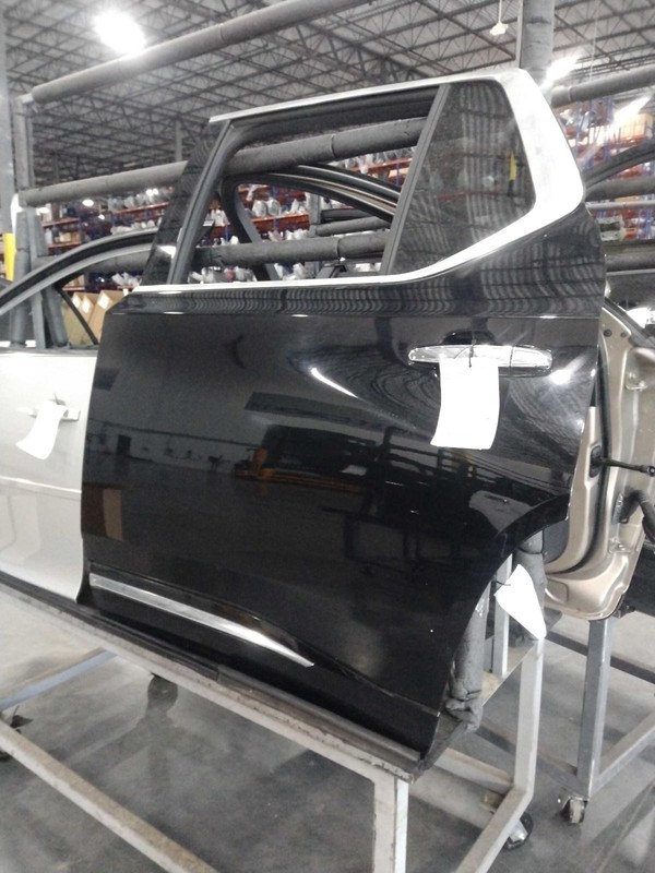 2018 Chevrolet Traverse Left Door Black 4DR SUV Good Condition OEM Part