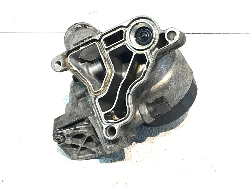 07-13 BMW 740i Engine Oil Filter Housing COOLER OEM