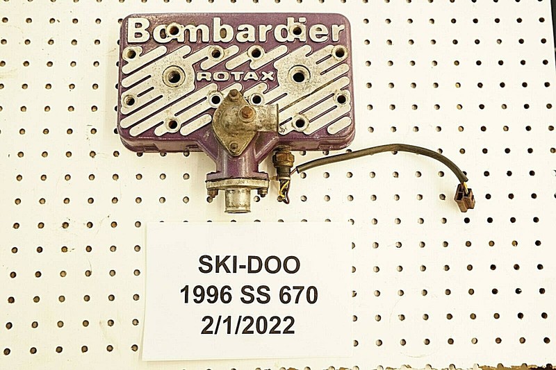 Ski-doo Snowmobile Mach I SS 670 Cylinder Head 420913542