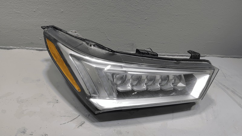 2017-2020 Acura MDX Right Passenger Side Headlight Head Light Lamp Damaged OEM