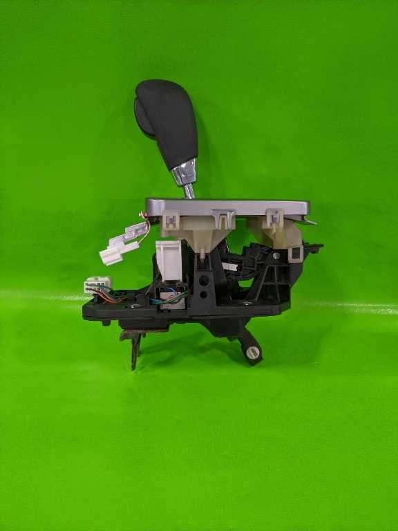 14-18 FORESTER AT FLOOR TRANSMISSION GEAR SHIFT SHIFTER ASSEMBLY OEM 3944-12