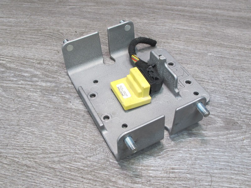 03-10 BENTLEY CONTINENTAL GT FLYING SPUR START STOP ADAPTER RELAY MODULE