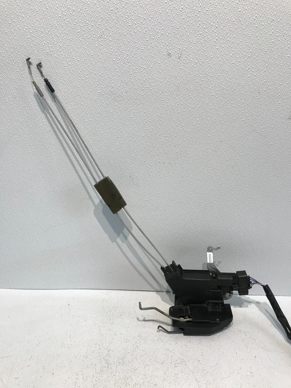 01-07 Toyota Sequoia Front Right RH Passenger Door Latch Lock Actuator