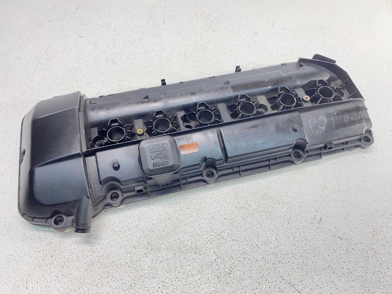 BMW E39 E46 E85 M52 M54 6 Cylinder Engine Motor Cylinder Head Valve Cover OEM✅