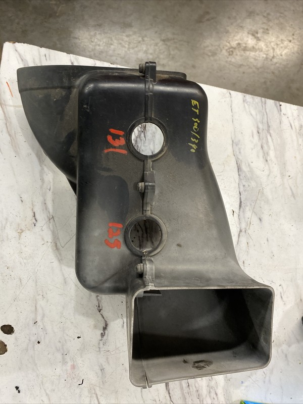 1980 YAMAHA ENTICER 300 ET300 Engine Fan Shroud Duct Cooling Shroud