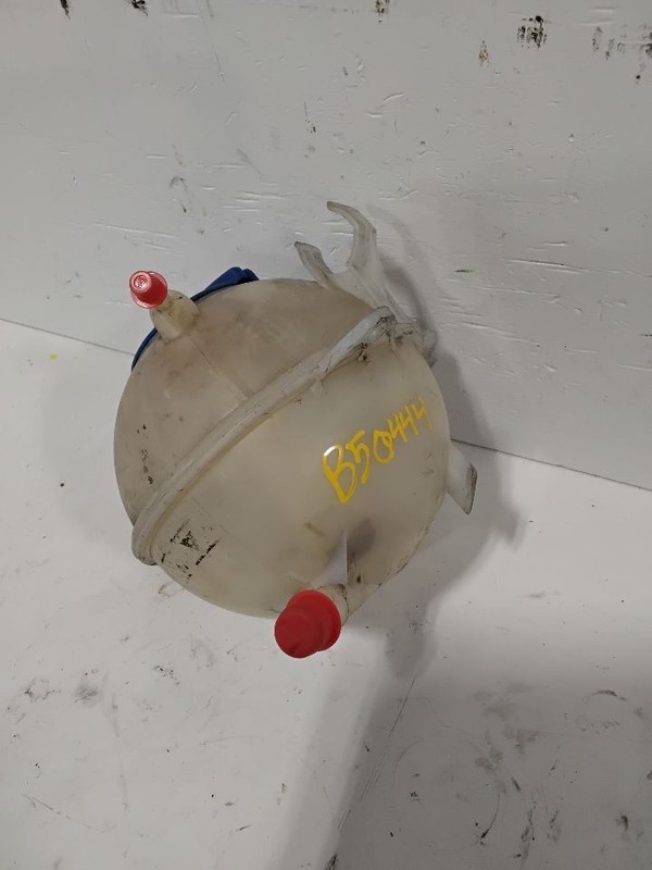 Coolant Reservoir Fits 06-10 12-22 PASSAT 3599769