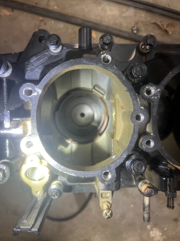 MERCURY OUTBOARD 70HP ENGINE BLOCK / CRANKCASE FRESHWATER!