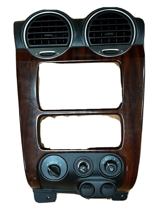 2008 GMC Envoy Radio Climate Control Trim Bezel Woodgrain Dash 2003-2008 2007