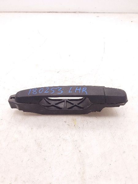01-05 TOYOTA RAV4 DRIVER SIDE REAR (EXTERIOR) DOOR HANDLE