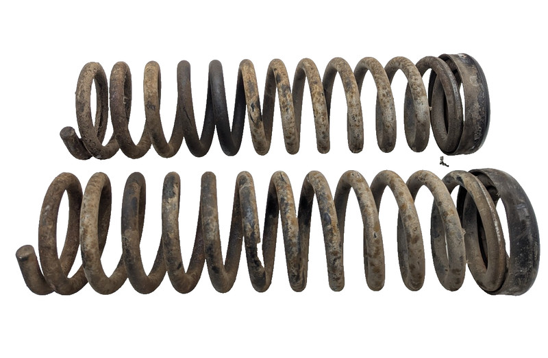 74-76 MERCEDES W115 240D SET 2 FRONT LEFT & RIGHT SUSPENSION COIL SPRING