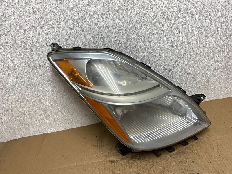 2006 - 2009 Toyota Prius Right Passenger Rh Side Headlight Halogen AB8489 DW