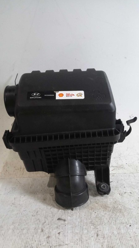 Used Air Cleaner Assembly fits: 2019 Hyundai Kona 2.0 Grade A