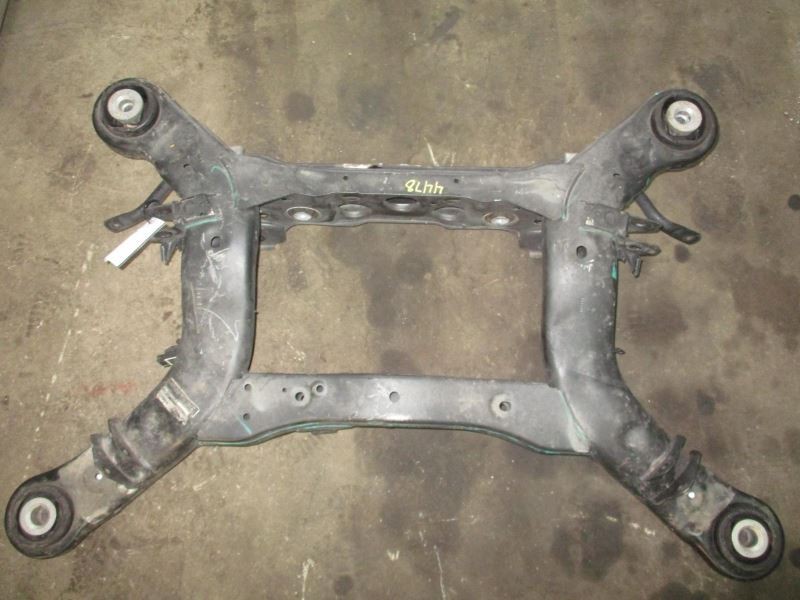 REAR SUSPENSION CROSSMEMBER 166TYPE 16-19 MERCEDES BENZ GLE-CLASS GLE63 5548