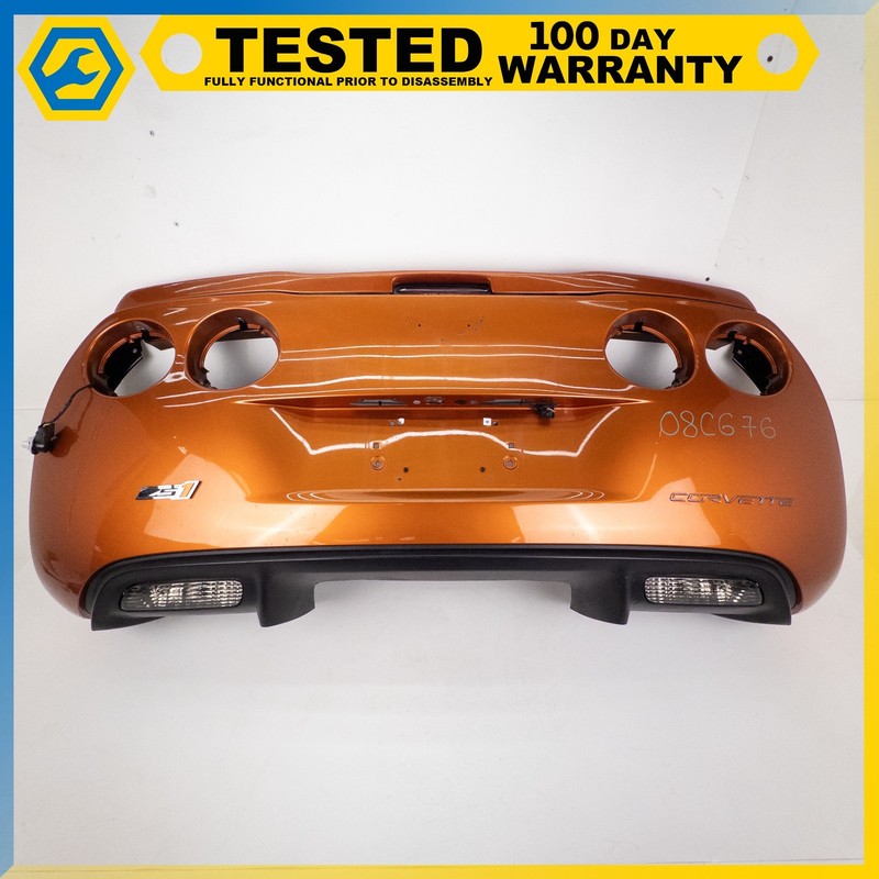 05-13 CHEVROLET CORVETTE C6 REAR BUMPER COVER PANEL W/HARNESS ASSEMBLY ORANGE OE