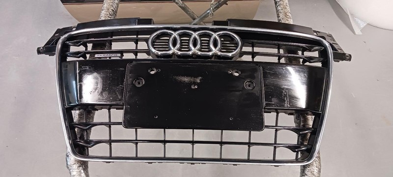 11-'14AUDI TT Grille S Model OEM Black Paint Code 4N4N1 Year Warranty!!