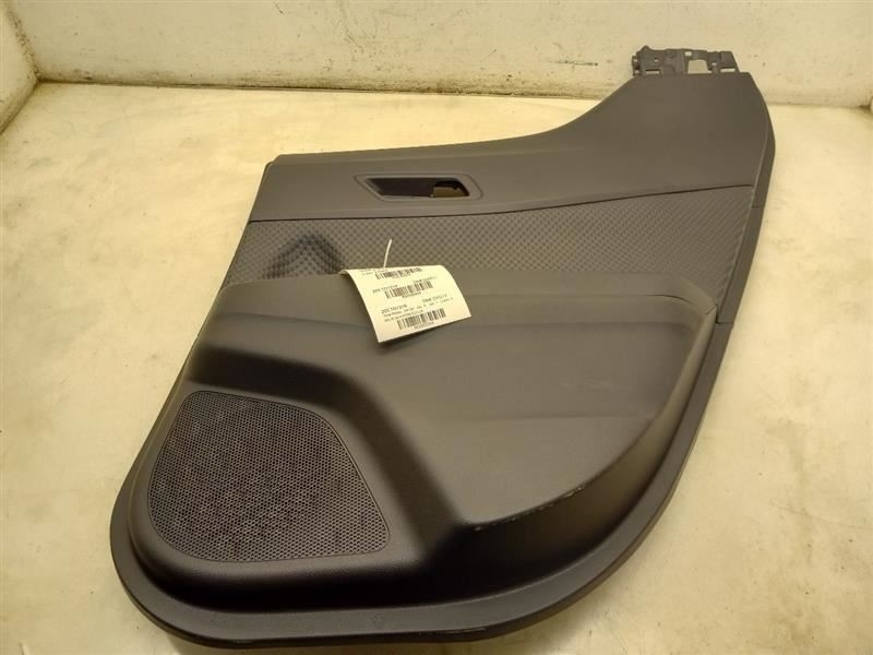 18-22 TOYOTA C-HR LE PASSENGER SIDE REAR DOOR PANEL