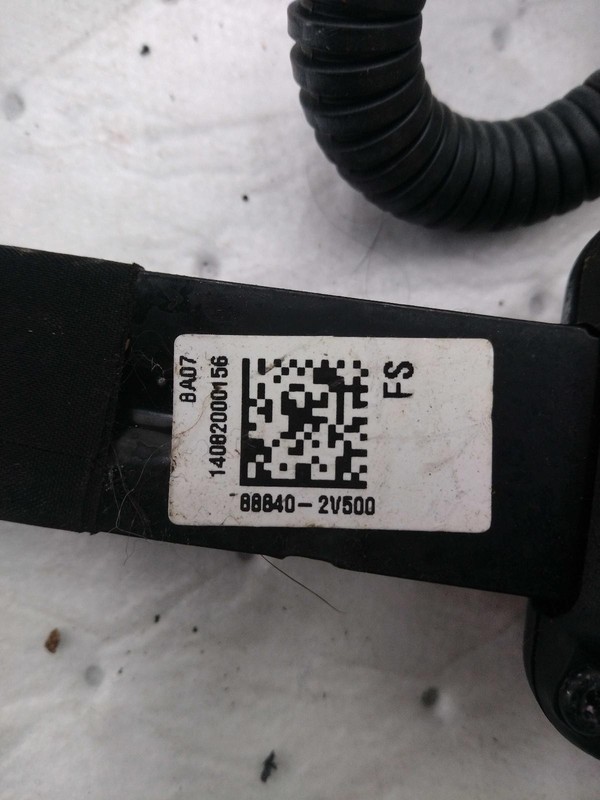 2015 Hyundai Veloster Black OEM Seat Belt - Used, 78K Miles, Warranty Included