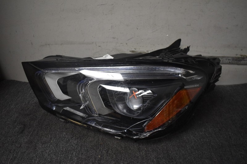 2020-2022 MERCEDES BENZ GLE350 HEADLIGHT LEFT SIDE FACTORY OEM
