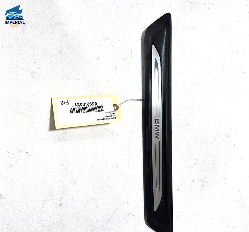 BMW 430I 2017-2020 FRONT RIGHT OR LEFT SIDE LOWER SILL TRIM COVER OEM 1PCS