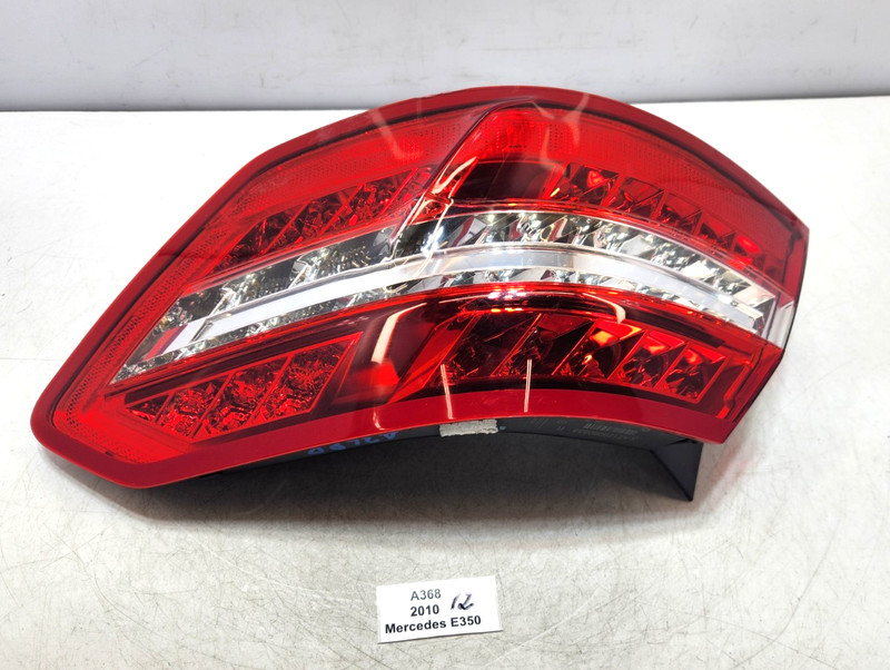 ✅ 10-13 OEM Mercedes W212 E350 Rear Right Passenger Outer Tail Light Lamp