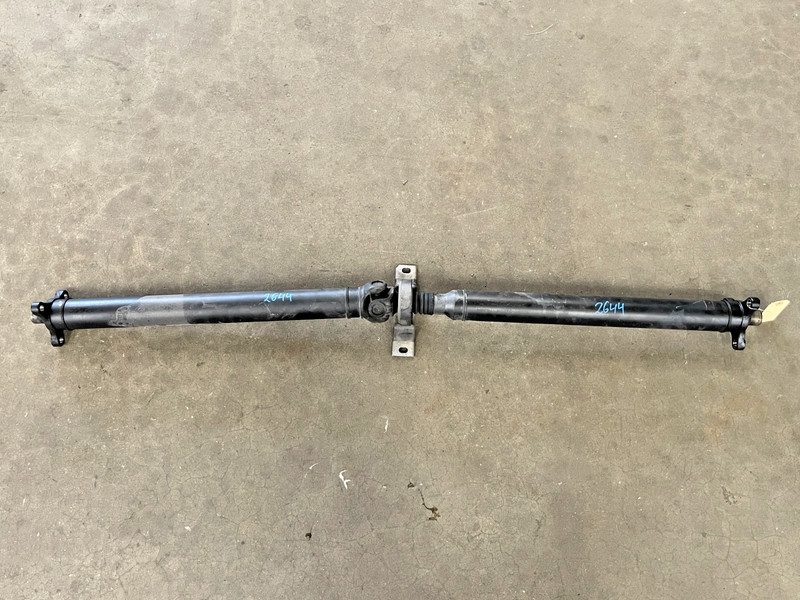 ⭐16-24 CHEVROLET CAMARO RWD REAR DRIVESHAFT DRIVE SHAFT PROPELLER OEM LOT2644