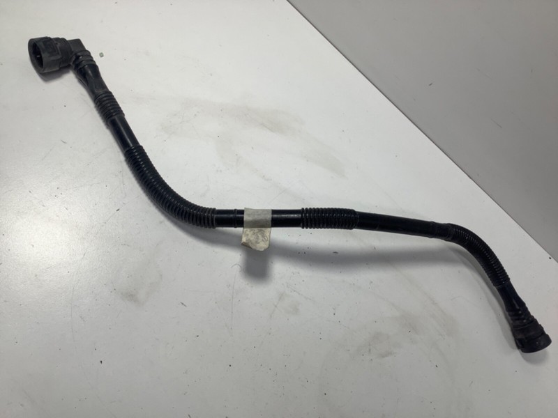 98-02 Honda Accord Tube, Fuel Vent (Orvr) 17725-S84-A01 OEM