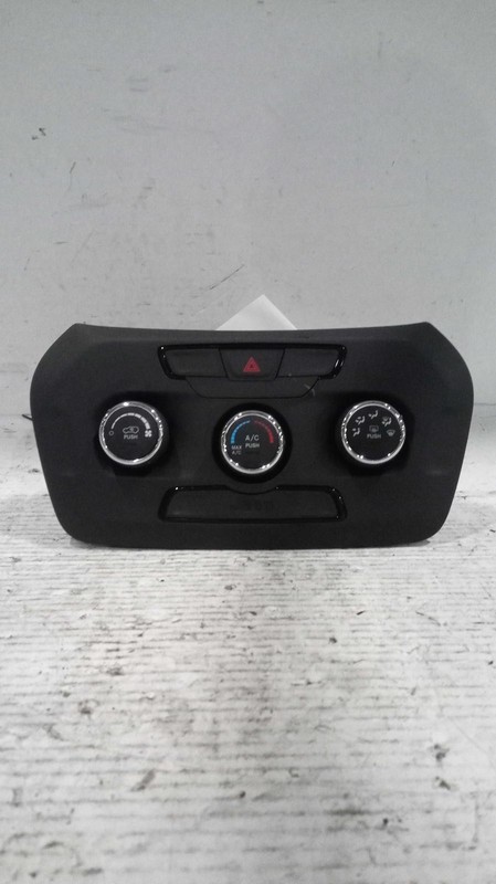 2020 Jeep Renegade A/C Selector Switch OEM Blue 139K Miles NJ25-20553-502244