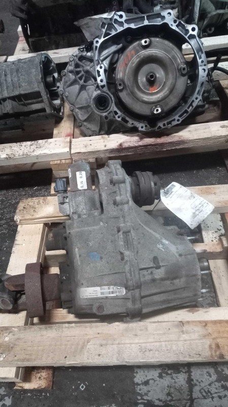 Used Transfer Case Assembly fits: 2009 Jeep Grand cherokee 4.7L New Venture 245