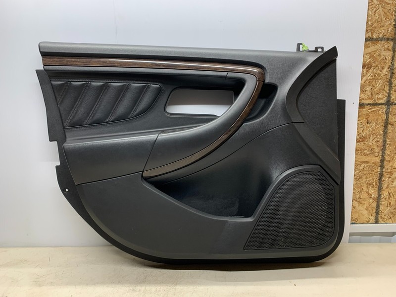 2013-2019 FORD TAURUS LEFT DRIVER SIDE FRONT INTERIOR DOOR PANEL TRIM BLACK
