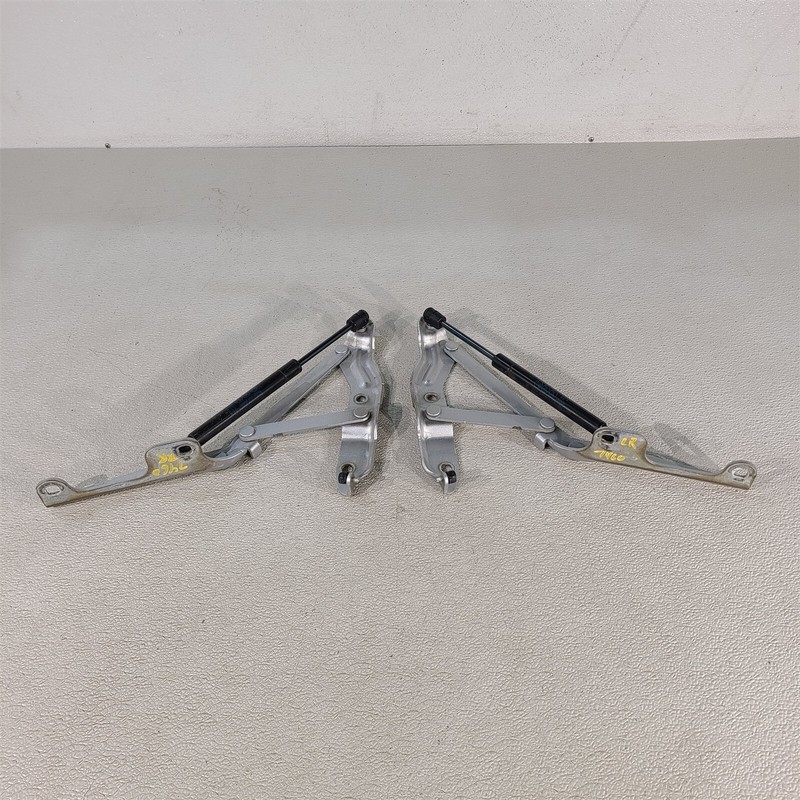 2012 Camaro SS Convertible Trunk Hinge Hinges Set Pair Aa7460