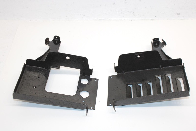 1994 Polaris 440 L/c Oem Console Mount Set 1011952-067 1011951-067 SP74