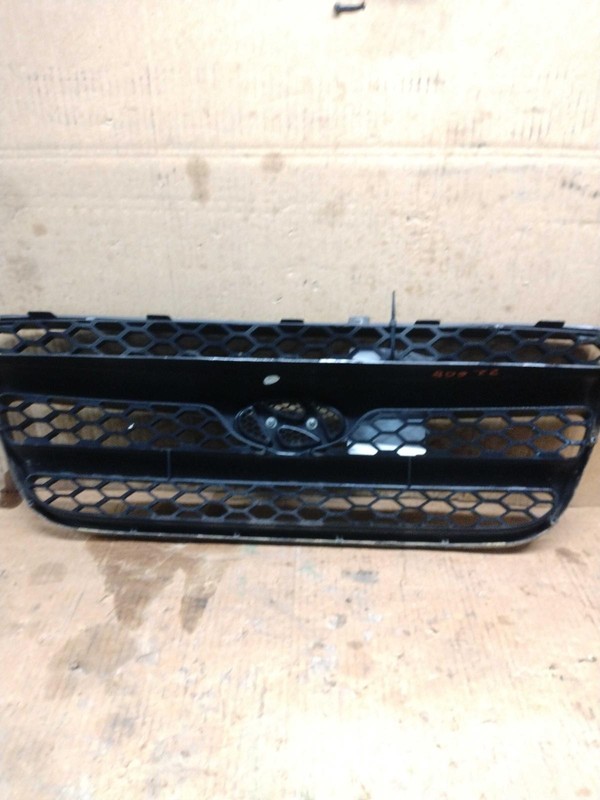2009 Hyundai Santa Fe Grille Blue OEM 865602B020 4DR SUV Used 150K Miles