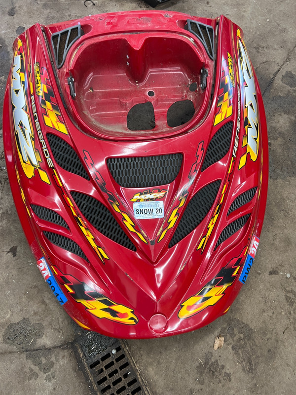 Ski-doo MXZX Hood 1999-2002 $75 SHIP TO WI IL MN IA ND SD NB