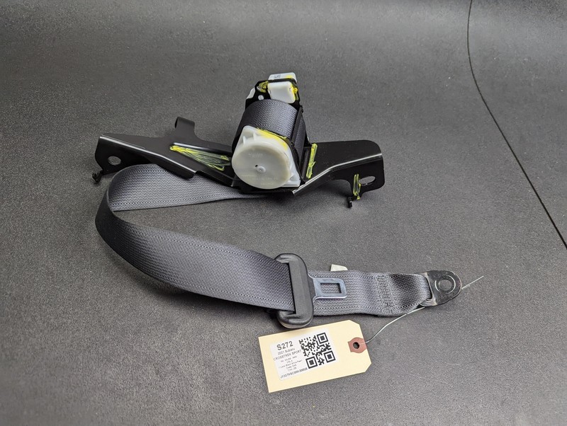 Rear Right Seat Belt Retractor 2021 Subaru Crosstrek 64660-FL360-VH 2018 - 2020