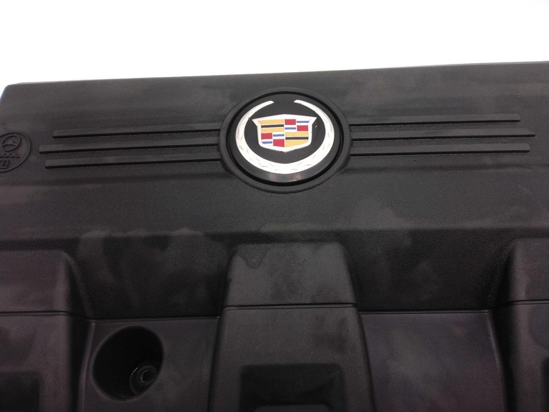 2011 Cadillac SRX Engine Cover Gold 759928 Used 206k Miles - Warranty 6 Months