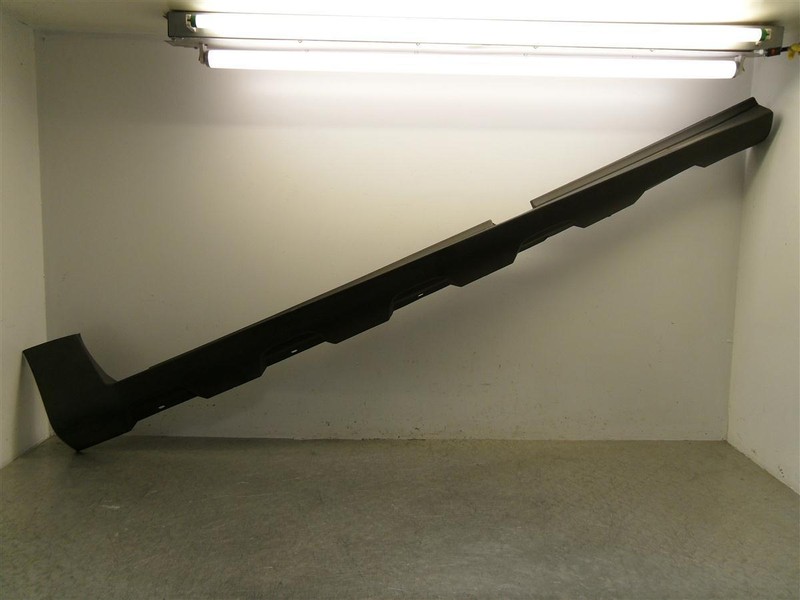 2003 SATURN VUE DRIVER ROCKER MOULDING OEM 189.GM7403