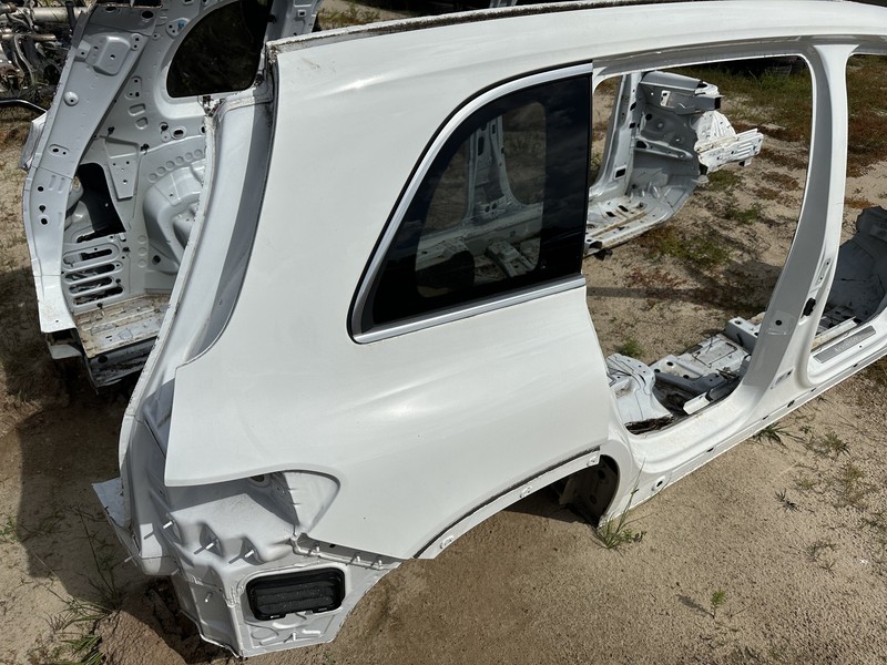 2020 - 2024 MERCEDES GLB200 GLB250 GLB35REAR RIGHT QUARTER BODY SHELL PANEL