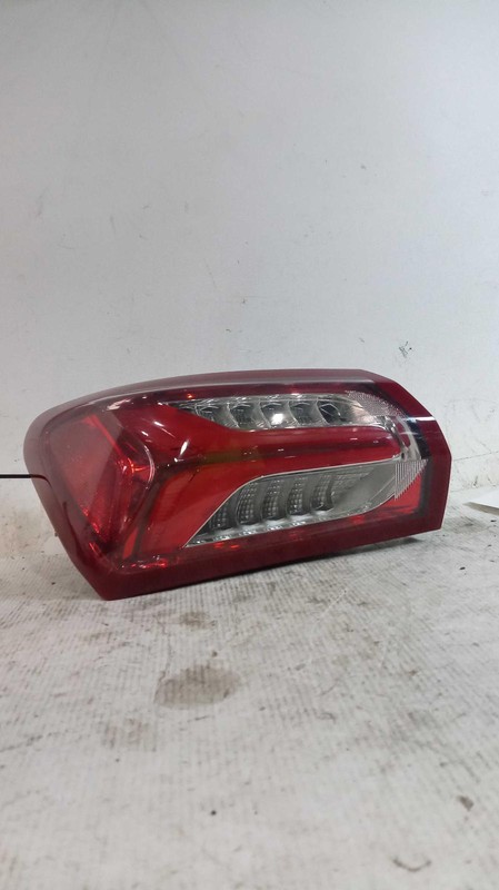 2019 Chevrolet Malibu Left Tail Light Assembly Blue Used SCUFFS 30K Miles