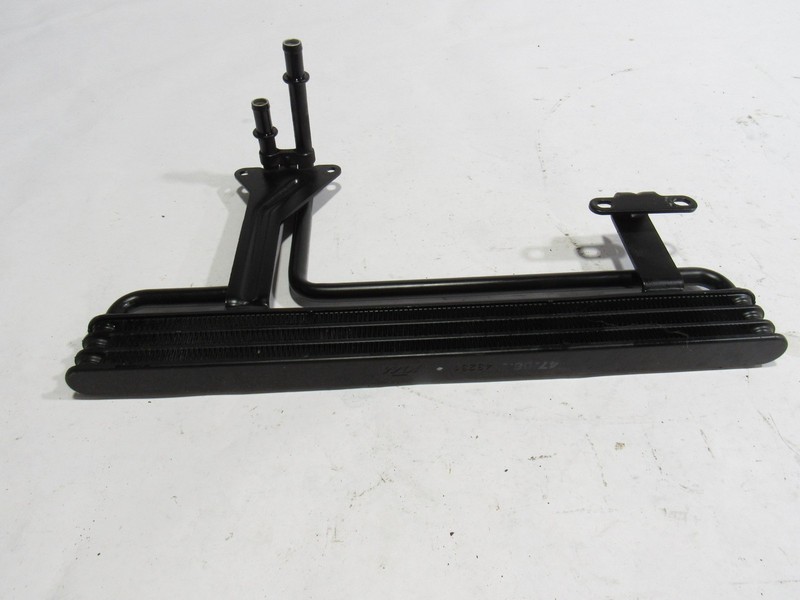 08-12 Maserati Granturismo S 2010 Power Steering Oil Cooler Radiator :O