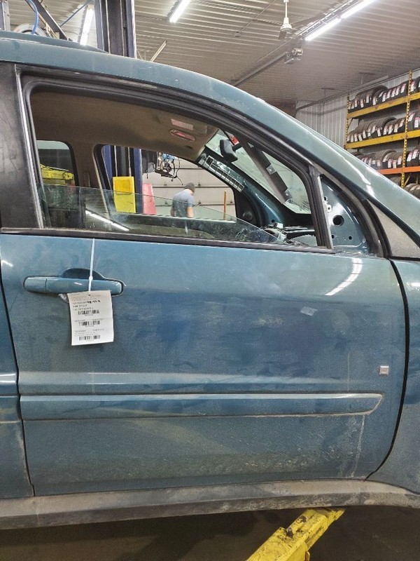 Passenger Right Front Door Fits 05-09 EQUINOX 290379