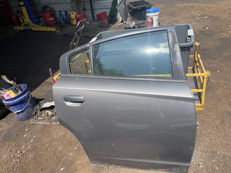 11-123 Dodge Charger Rear Passenger Right Door PDM Mineral Gray Oem