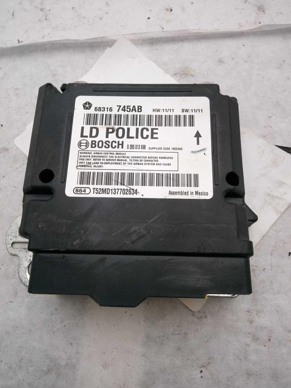 Used Air Bag Module fits: 2017 Dodge Charger Air Bag air bag deployment w/police